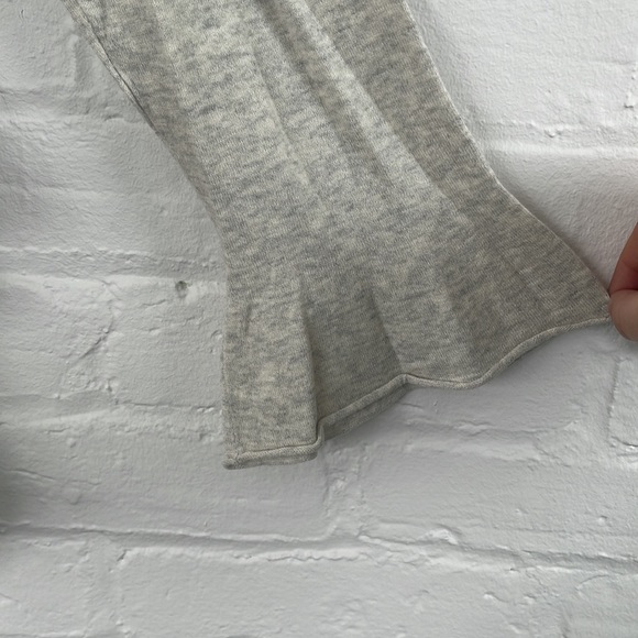 Long Sleeve Ruffled Shirt - Picture 7 of 7